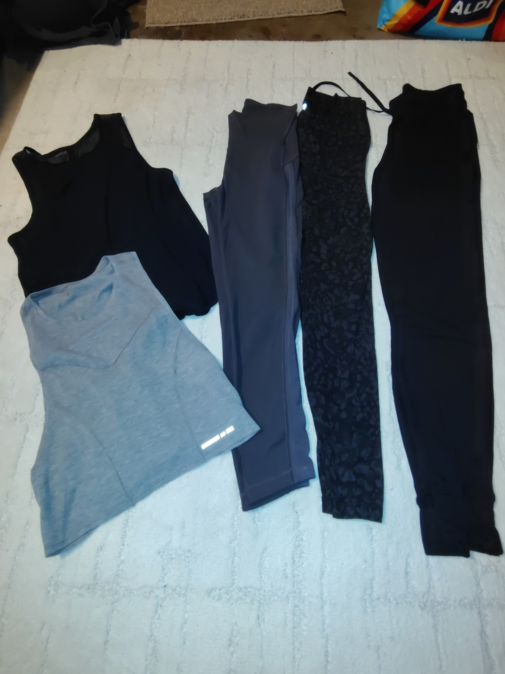 lululemon athletica Black & Gray Active Leggings and Tops Set